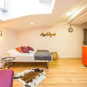 Guestready - Cozy Escape In The Heart Of Vieux-lyon , Lyon France