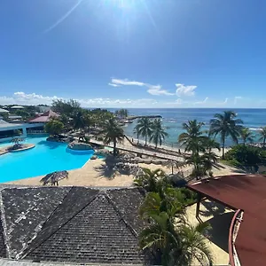 Ti-bo , Saint-Francois (Grande-Terre) Guadeloupe